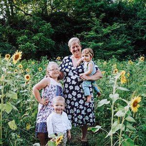 Meet your Posher, Debra